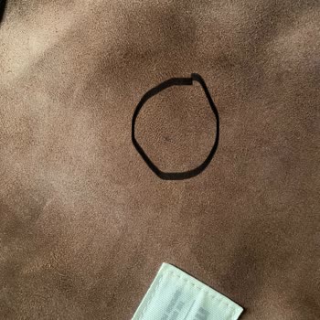 Mavi Jeans Kusurlu Çanta Göndermiş