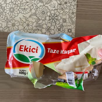 Ekici Kaşar Peynirden Böcek Çıktı!