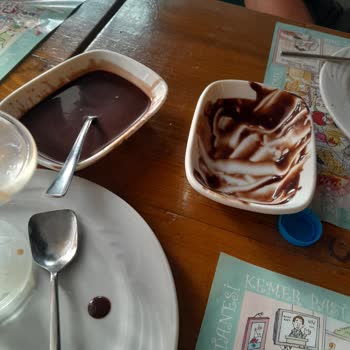 Kemer Pastanesi Kemer Antalya Da Kemer Pastanesinde Kalitesiz Servis