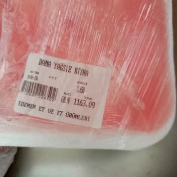 Edemen Et ve Et Ürünleri (Bursa) Yağsız Et Etiketine Rağmen Yağlı Ve Sinirli Et Satışı