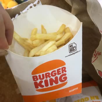 Burger King Ve Eve Serviste Kusurlu Ve Eksik Ürünler.
