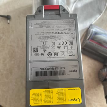 Dyson V15 Yaklaşık 50 Kullanımda Bozuldu