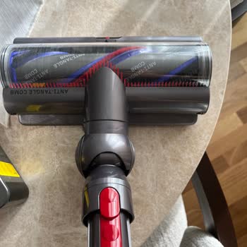 Dyson V15 Yaklaşık 50 Kullanımda Bozuldu