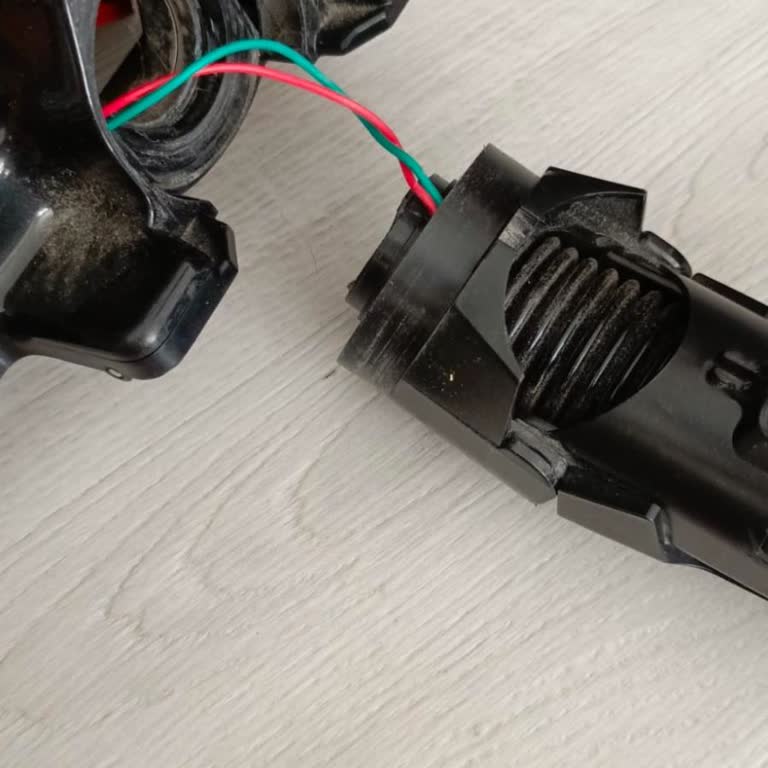 Tefal Handstick X-Force Flex Süpürge Başlığı Kırıldı, Garanti Kapsamı Dışında Bırakıldı