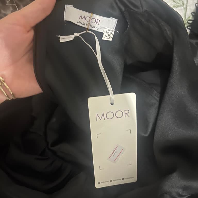 Butik Moor (Mooramoor) Aldatıcı Etiket İle Müşteri Yanıltıyor