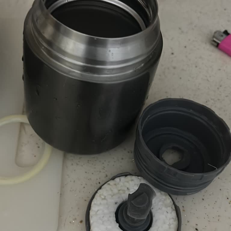 Baby Plus Vakumlu Termosum Patladı