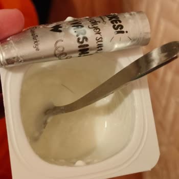 Danone Activia Probiyotik Yoğurt Kıl Çıkması