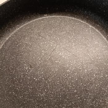 Korkmaz Mutfak Eşyaları Tava Sorunu