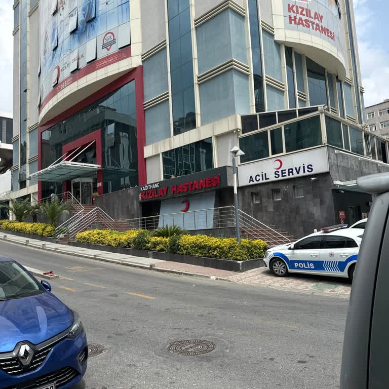 Kızılay Sağlık Grubu Randevu Saatine Uymayan Doktor Ve Bekletilen Hastalar!