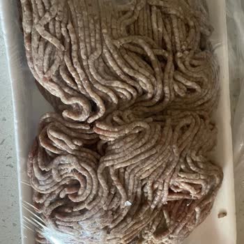 Migros'tan Aldığım Kıyma Dolapta Durmasına Rağmen Ertesi Sabah Bozuldu