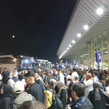 Buzlu Turizmin Tek Seferde 2 Kez Otobüs Arızası Ve Dolmuş Gibi Olması