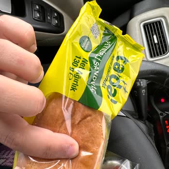 Tada! Soğuk Sandwich Küflü Çıktı