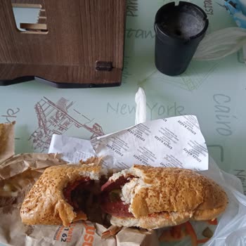 Köfteci Yusuf Samsun Körfez Şubesi Bayat Ürün Gönderip İade Almadı