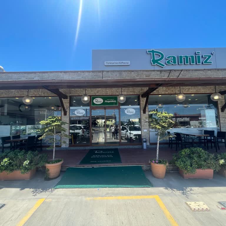 Manisa Turgutlu Köfteci Ramiz Şubesi