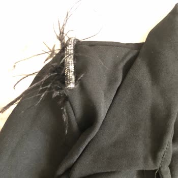 Tuba Mutioğlu Ürünüm Hatalı Geldi Ve Kumaş Kalitesi Çok Kötü