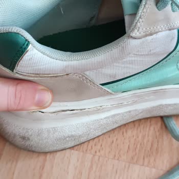 Stradivarius Kalitesiz Ayakkabıları 1hafta Giyemeden Paramparça Oldu