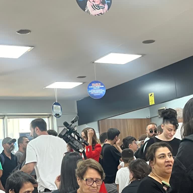 Kamil Koç Saatlerce Rötarlı Başlattı Yolculuğu