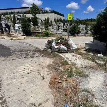 İBB - İstanbul Büyükşehir Belediyesi Mezarlık Çevre Düzenlemesi