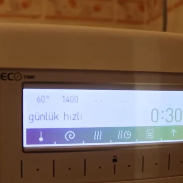 Vestel Akıllı 9614 TT Marka Çamaşır Makinesi 3-5 Dakika Çalıştıktan Bitti Uyarısı Veriyor