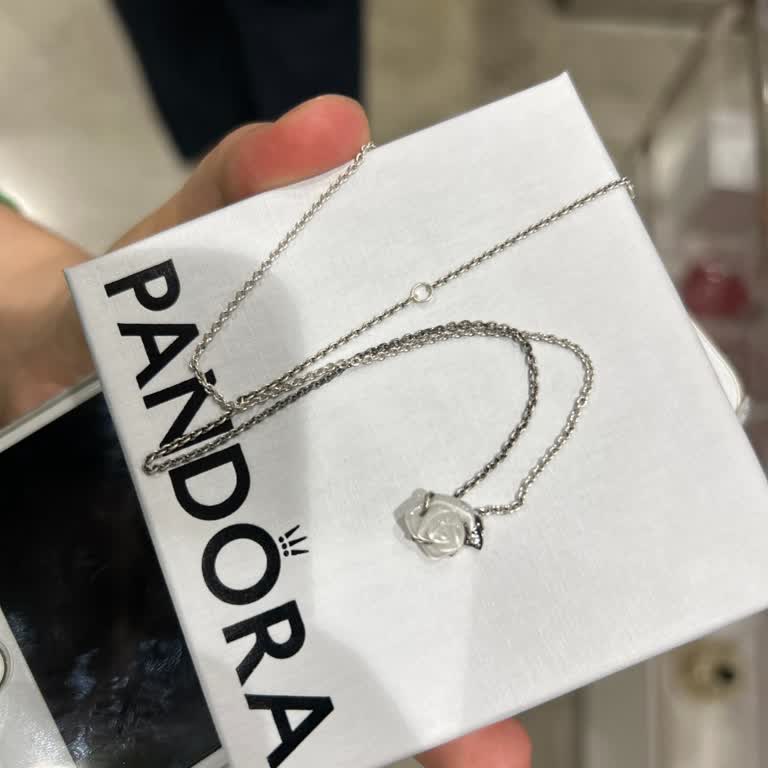 Pandora Mücevher Pandora Üründeki Kararma