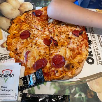 Sbarro Görsel Ve Gerçeklik Arasında Büyük Fark: Hayal Kırıklığı