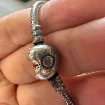 Pandora Mücevher Pandora Garantili Ürün Sorunu