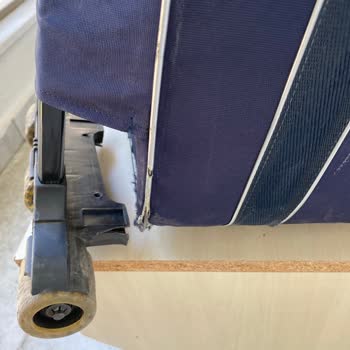 Pegasus Uçak Altı Verilen Bavulumuzun Kırılması