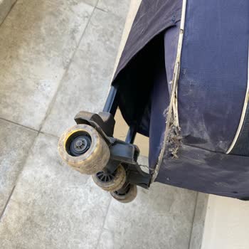 Pegasus Uçak Altı Verilen Bavulumuzun Kırılması