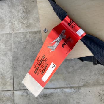 Pegasus Uçak Altı Verilen Bavulumuzun Kırılması