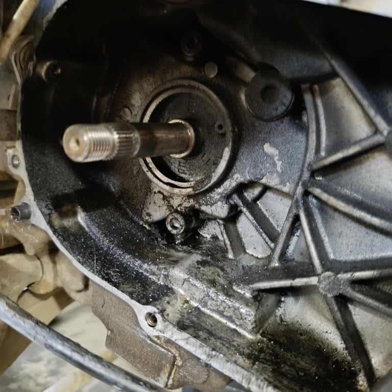 Hero Motosiklet Krank Keçesi Kronik Arıza