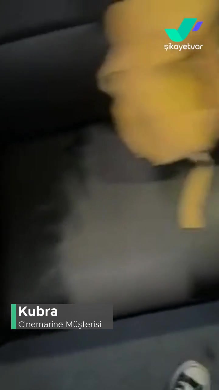 Cinemarine Parçalanmış Sinema Koltukları videonun kapak resmi