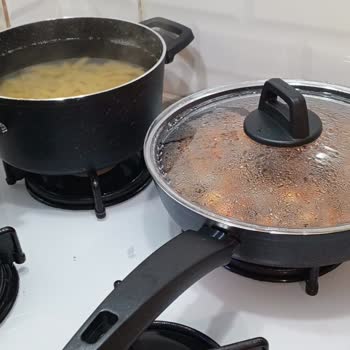 Schafer Tencere Seti Skandalı