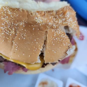 Burger King'de Yediğimiz Bayat Menü!