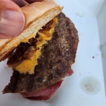 Burger King'de Yediğimiz Bayat Menü!