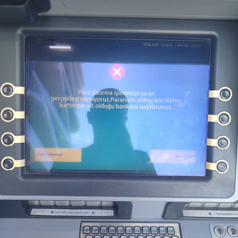 Yapı Kredi Bankası ATM Paramı Yuttu