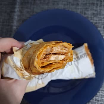 Maydonoz DÖNER'İN Yanlış Sipariş Hazırlayıp Fazla Ücret Alması