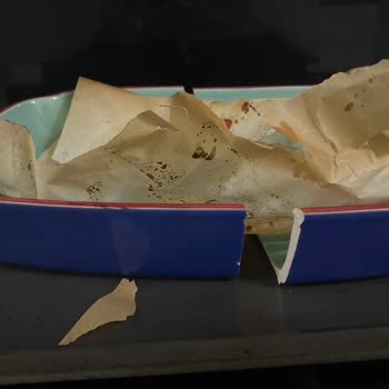 Paşabahçe Isıya Dayanıklı Kap, Fırında İkiye Ayrıldı