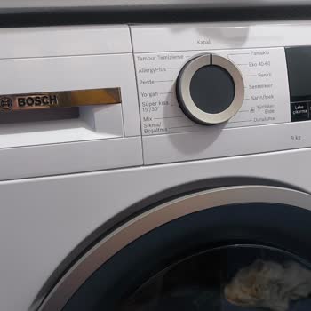 Bosch Çamaşır Makinesi Pas Ve Boya Atımını Garantiye Sokmuyorlar.