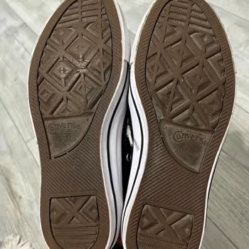 Converse Alttan Yarılma Şikayeti