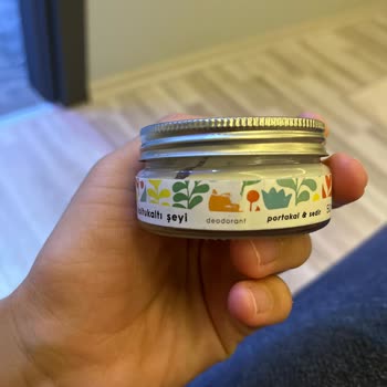 Badecanlar Zehirsiz Şeyler Leke Bıraktı