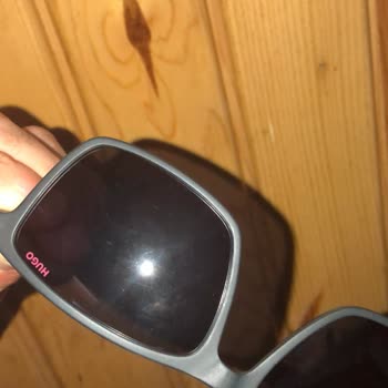 Atasun Optik Gözlük Çizik Ve Pisti