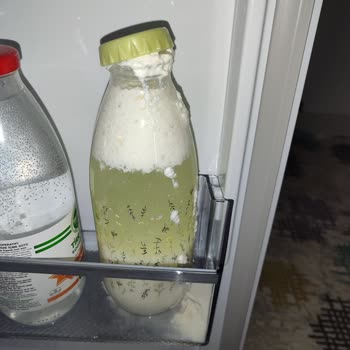 Arçelik 578557EB Başından Beri Sorunlu Olan Dolabın Arkasında Durmuyor