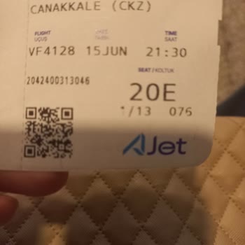 AJet (Anadolu Jet) Uçuş Rötarları Ve Yetersiz Bilgilendirme