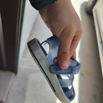 İgor Sandaletler Çok Kalitesiz