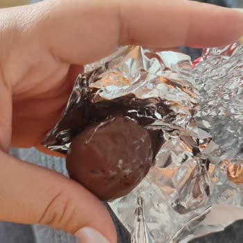 Migros Şölen Octavia Çikolatasında Bozulmalar