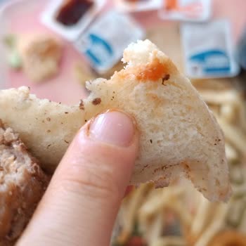 Burger King Hamburgerinden Kıl Çıktı