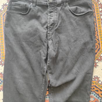 LTB Marka Kot Pantolonda Yıpranma Ve Renk Değişimi