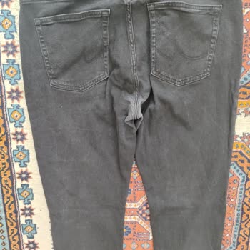 LTB Marka Kot Pantolonda Yıpranma Ve Renk Değişimi