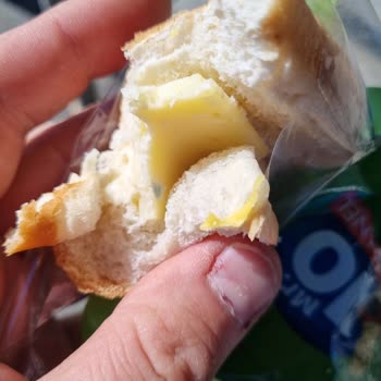 MR. No (Misterno) Küflü Sandviçleri