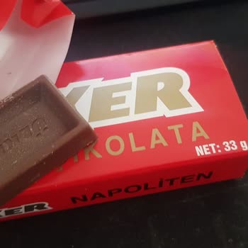 Bozuk Ülker Napoliten Çikolata: Ekşi Tat Ve Mide Rahatsızlığı